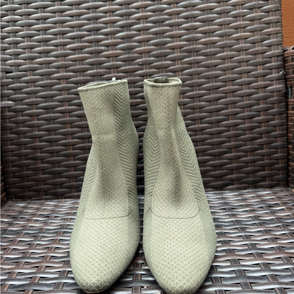 Stylish Green Ankle Boots